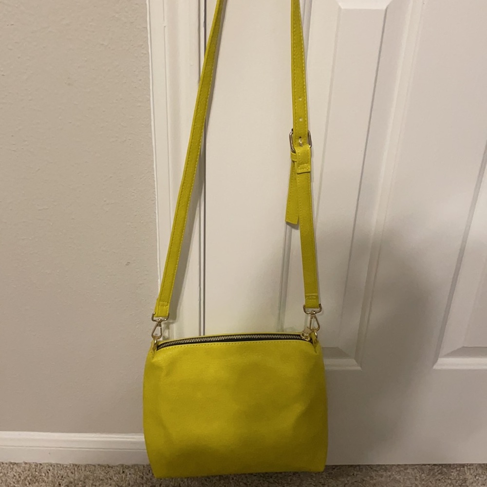 Lime green Steve madden purse - Picture 2 of 2